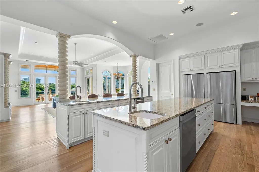 4900 Sanctuary Lane Boca Raton FL 33431
