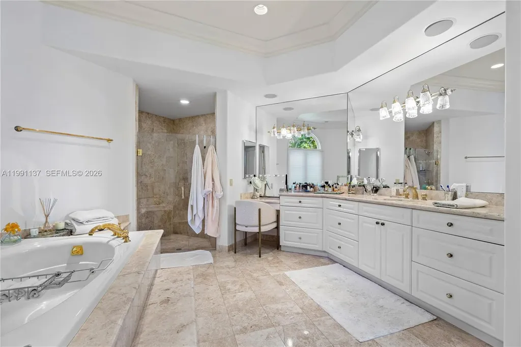 4900 Sanctuary Lane Boca Raton FL 33431