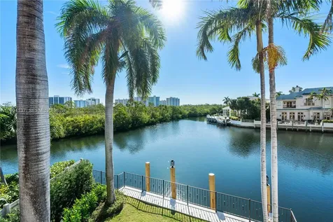 4900 Sanctuary Lane Boca Raton FL 33431