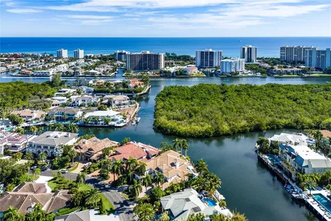 4900 Sanctuary Lane Boca Raton FL 33431