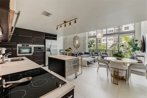 6000 Collins Avenue Miami Beach FL 33140