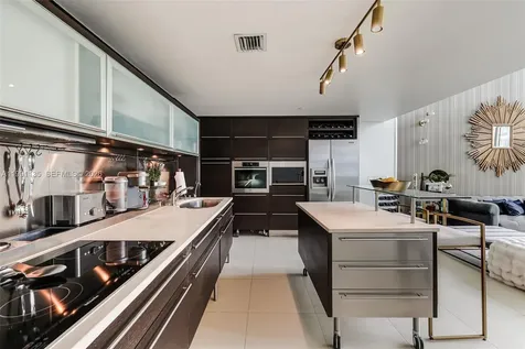 6000 Collins Avenue Miami Beach FL 33140