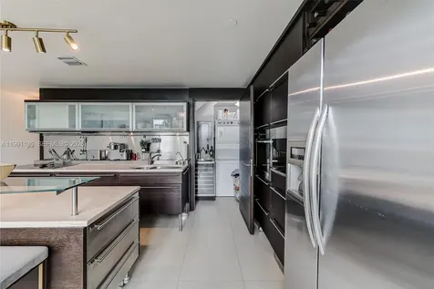 6000 Collins Avenue Miami Beach FL 33140