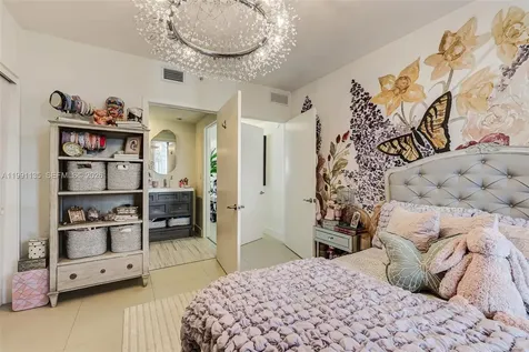 6000 Collins Avenue Miami Beach FL 33140