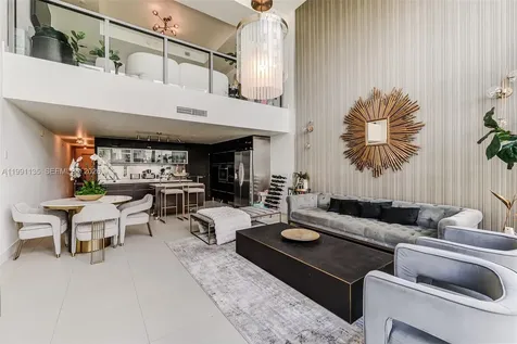 6000 Collins Avenue Miami Beach FL 33140