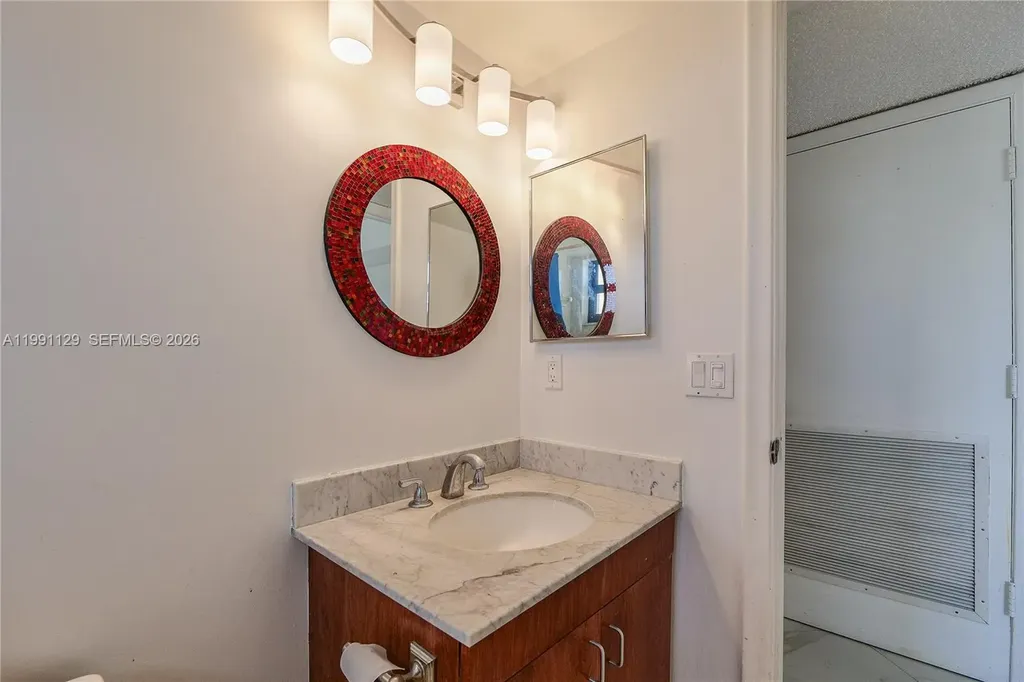 2401 S Ocean Drive Hollywood FL 33019