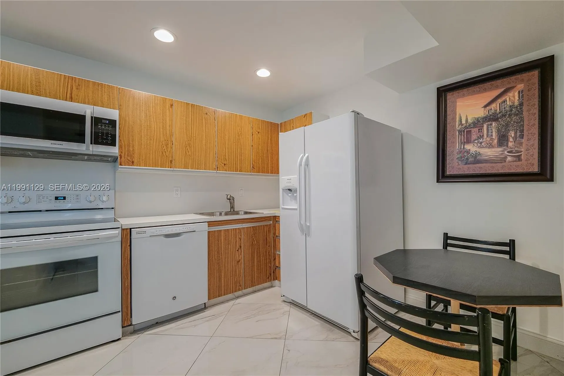 2401 S Ocean Drive Hollywood FL 33019