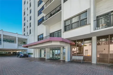 2401 S Ocean Drive Hollywood FL 33019