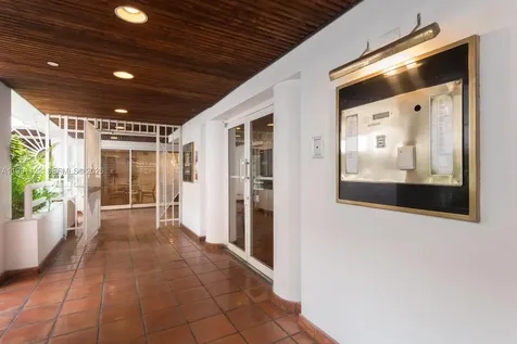 2801 Florida Avenue Miami FL 33133