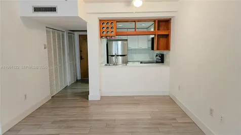 2801 Florida Avenue Miami FL 33133