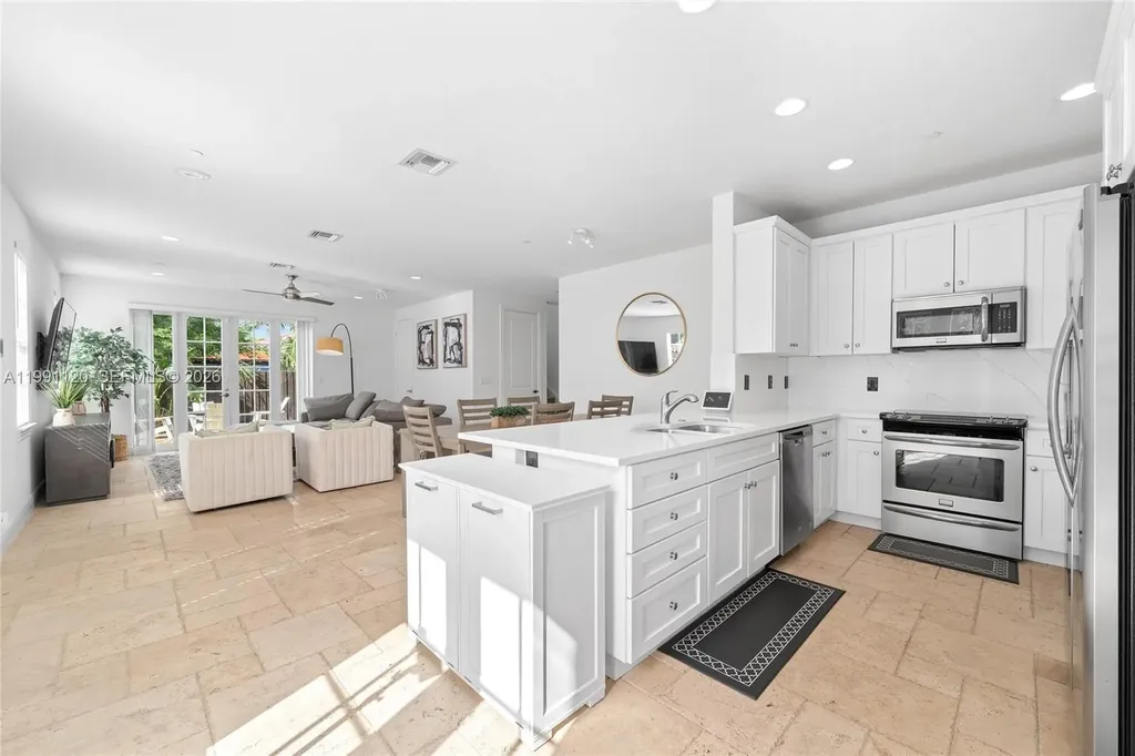 1117 NE 18th Avenue Fort Lauderdale FL 33304