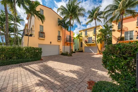 1117 NE 18th Avenue Fort Lauderdale FL 33304
