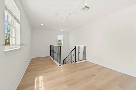 1117 NE 18th Avenue Fort Lauderdale FL 33304