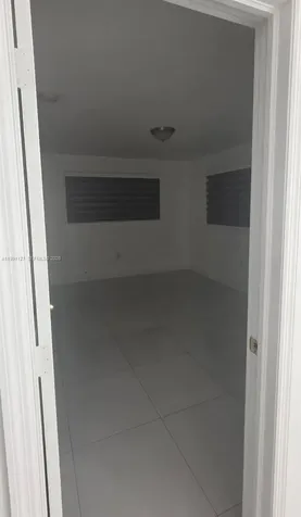 4680 NE 2nd Avenue Oakland Park FL 33334