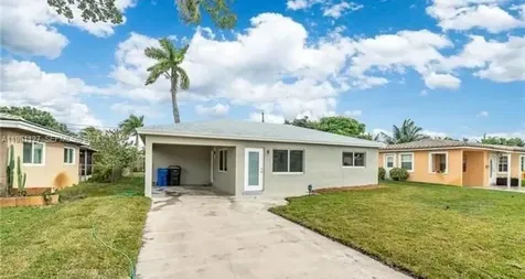 4680 NE 2nd Avenue Oakland Park FL 33334