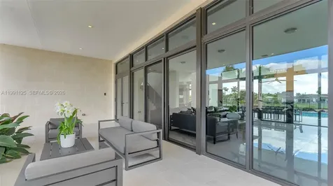 16772 Botaniko Drive S Weston FL 33326