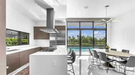 16772 Botaniko Drive S Weston FL 33326