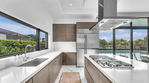 16772 Botaniko Drive S Weston FL 33326
