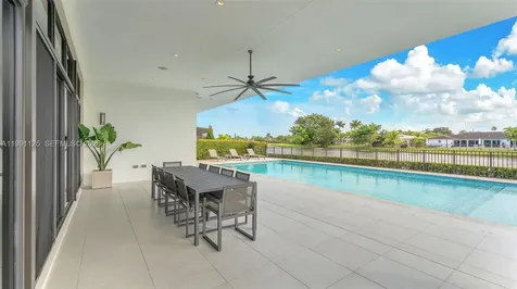 16772 Botaniko Drive S Weston FL 33326