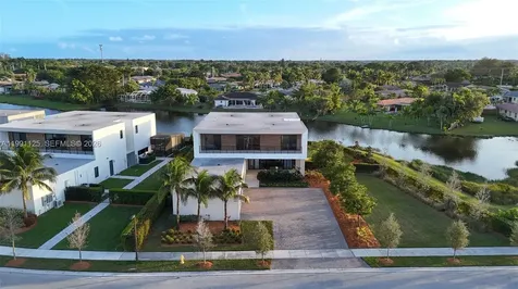 16772 Botaniko Drive S Weston FL 33326