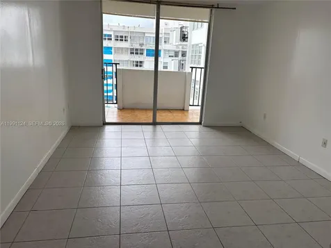 2750 NE 183rd Street Aventura FL 33160