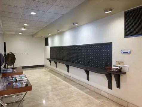 2750 NE 183rd Street Aventura FL 33160