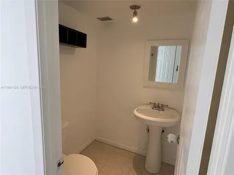 2750 NE 183rd Street Aventura FL 33160