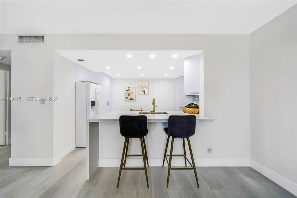 2100 S Ocean Drive Fort Lauderdale FL 33316