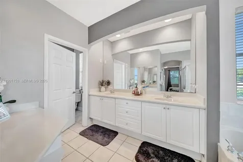 2831 SW 190th Avenue Miramar FL 33029