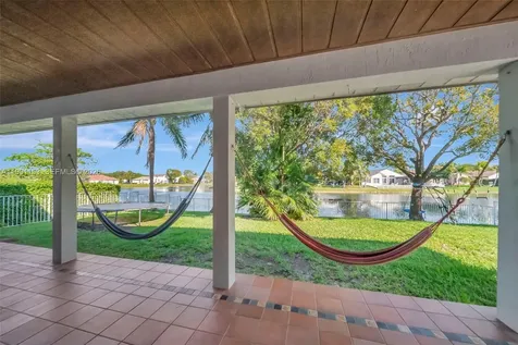 2831 SW 190th Avenue Miramar FL 33029