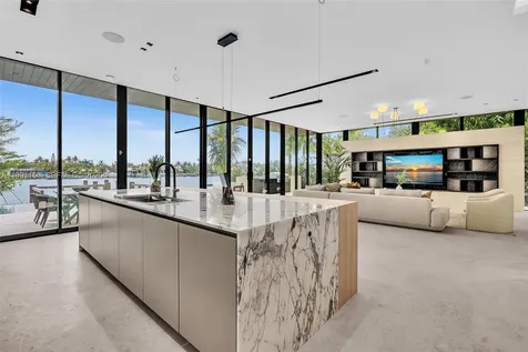 535 N Shore Drive Miami Beach FL 33141