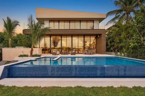 535 N Shore Drive Miami Beach FL 33141