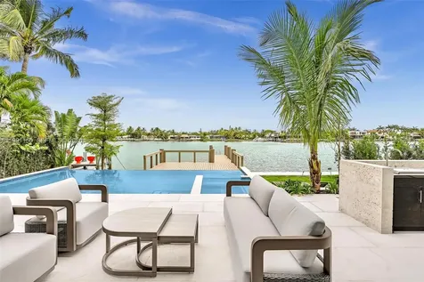 535 N Shore Drive Miami Beach FL 33141