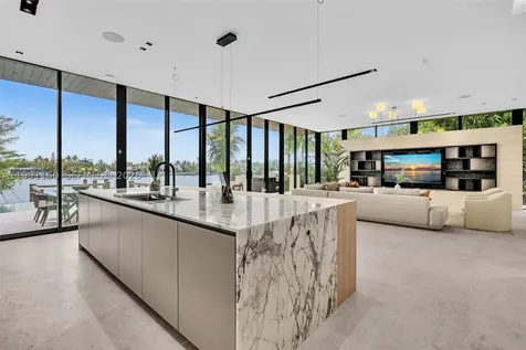 535 N Shore Drive Miami Beach FL 33141