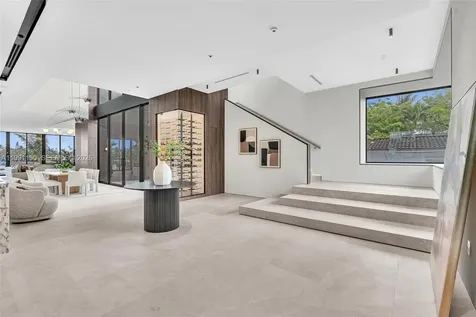 535 N Shore Drive Miami Beach FL 33141