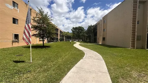 8401 SW 107th Avenue Miami FL 33173