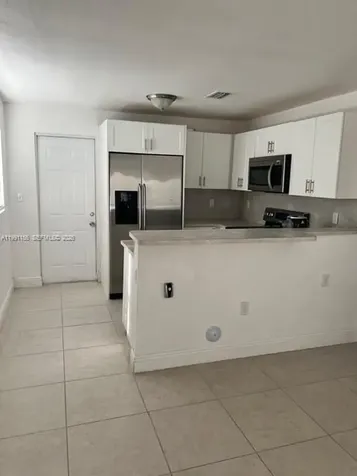 644 SW 1st Court Hallandale Beach FL 33009