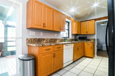 8631 NW 48th Street Lauderhill FL 33351