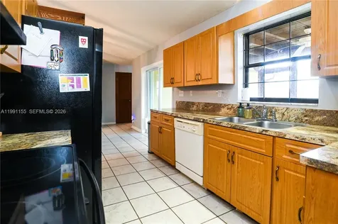 8631 NW 48th Street Lauderhill FL 33351