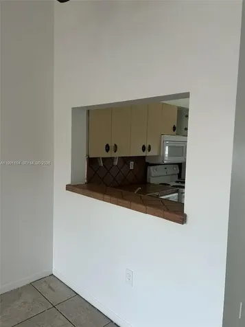 6425 SW 130th Place Miami FL 33183