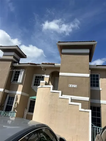 6425 SW 130th Place Miami FL 33183