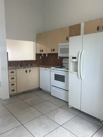 6425 SW 130th Place Miami FL 33183