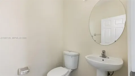 8841 W 34th Court Hialeah FL 33018