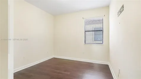 8841 W 34th Court Hialeah FL 33018