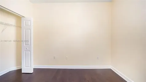 8841 W 34th Court Hialeah FL 33018