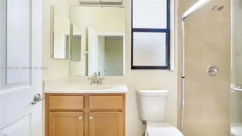 8841 W 34th Court Hialeah FL 33018