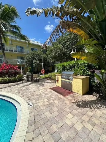 151 NE 16th Avenue Fort Lauderdale FL 33301
