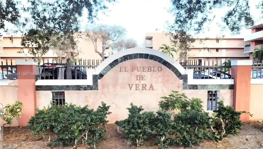 5765 W 25th Court Hialeah FL 33016