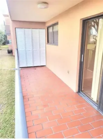 5765 W 25th Court Hialeah FL 33016