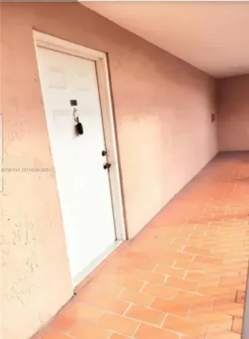 5765 W 25th Court Hialeah FL 33016